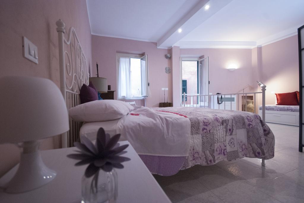 Ca De Lelio Hotel มานารอลา ภายนอก รูปภาพ